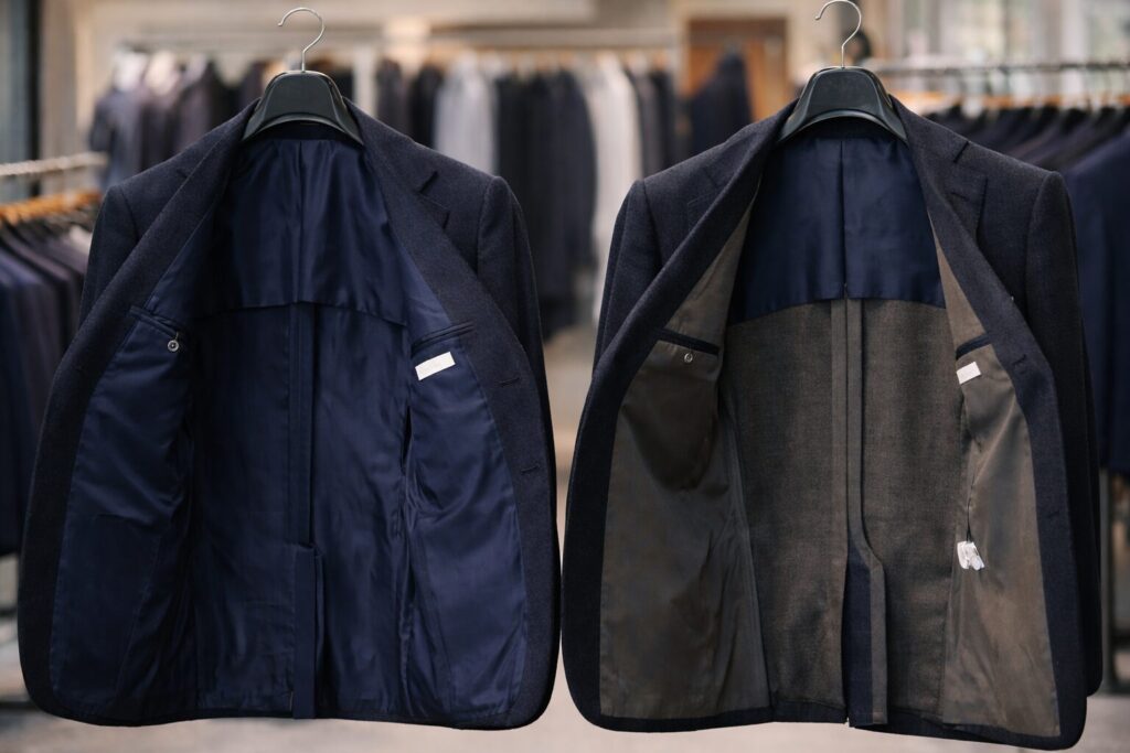 総裏と背抜きの違い